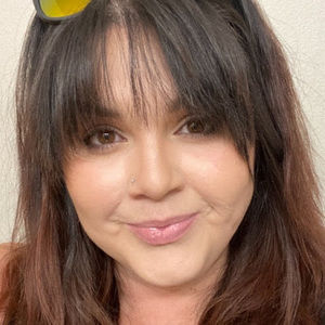 Meet your Posher, Felicia